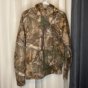 Camo hoodie real tree
